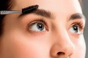 مراقبت های بعد از کاشت ابرو